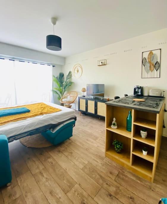 Studio Entre Mer Et Dunes Avec Balcon Vue Laterale Mer 50M Plage Pour 3 Pers Wifi Menage Compris Fort-Mahon-Plage Buitenkant foto