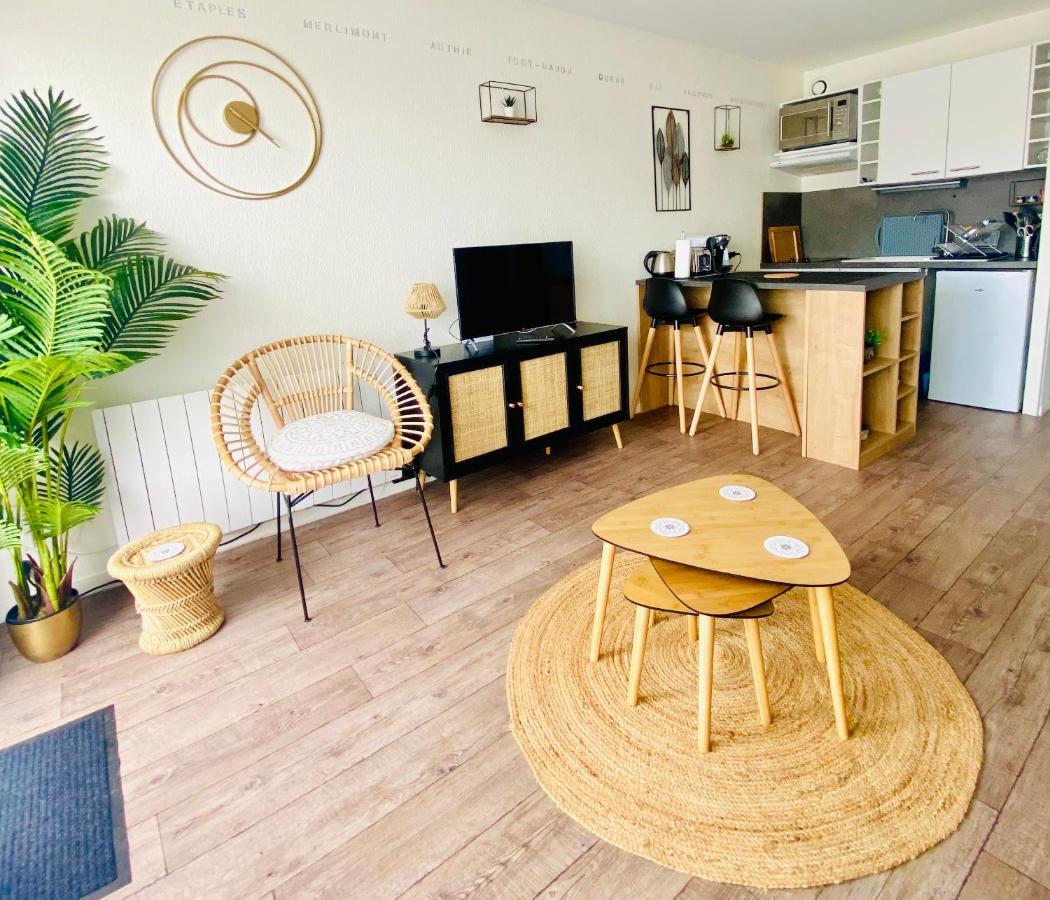 Studio Entre Mer Et Dunes Avec Balcon Vue Laterale Mer 50M Plage Pour 3 Pers Wifi Menage Compris Fort-Mahon-Plage Buitenkant foto