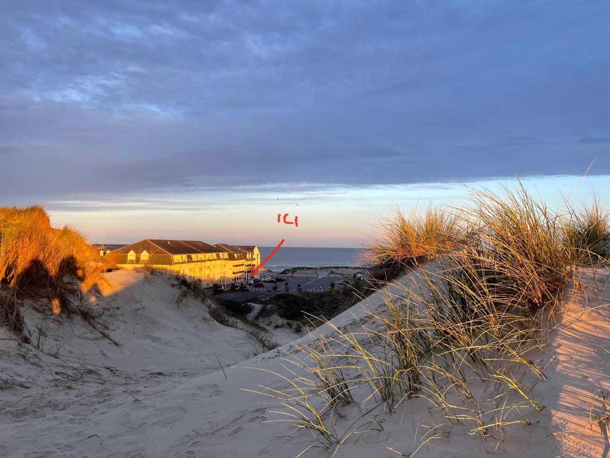 Studio Entre Mer Et Dunes Avec Balcon Vue Laterale Mer 50M Plage Pour 3 Pers Wifi Menage Compris Fort-Mahon-Plage Buitenkant foto